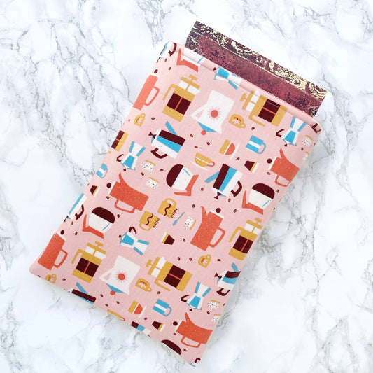 Retro coffee padded book sleeve