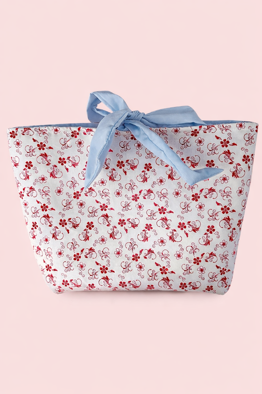 The cottage bow book sleeve SM