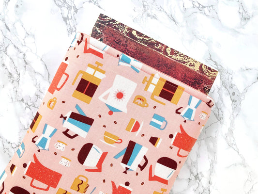 Retro coffee padded book sleeve
