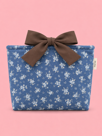 The cottage bow book sleeve SM