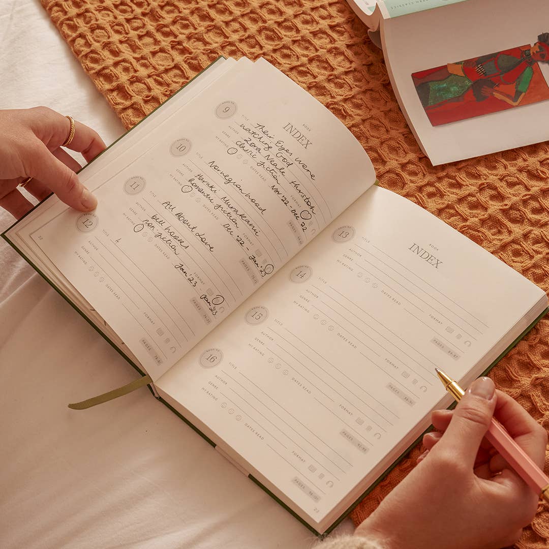 Bibliothèque guided A5 reading journal