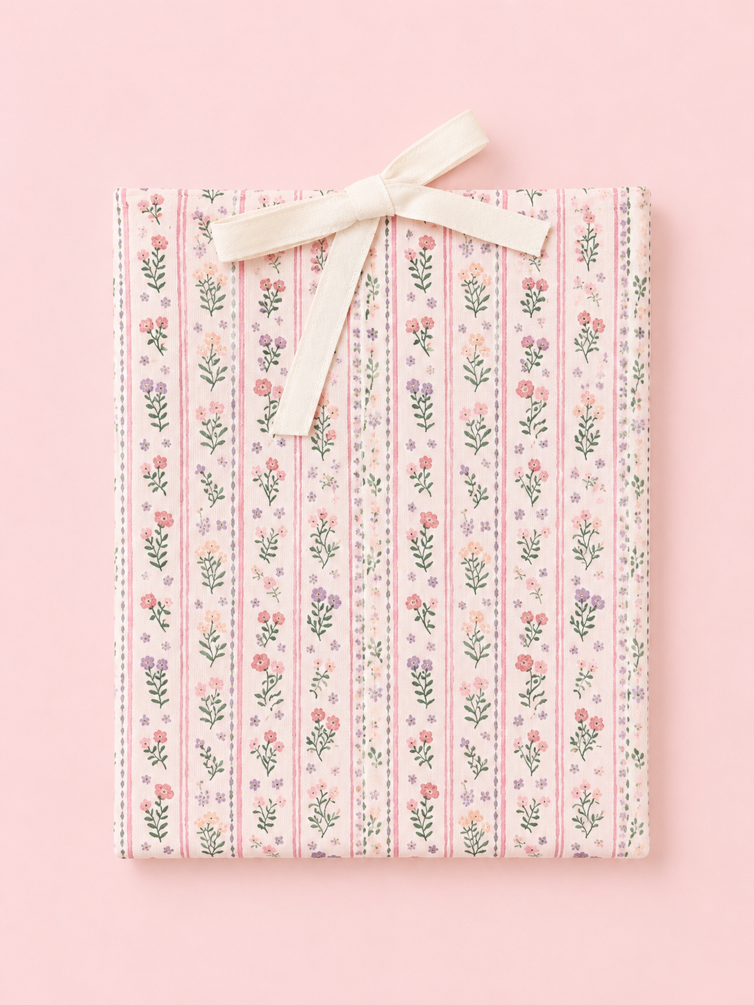Vintage wallpaper blooms book sleeve