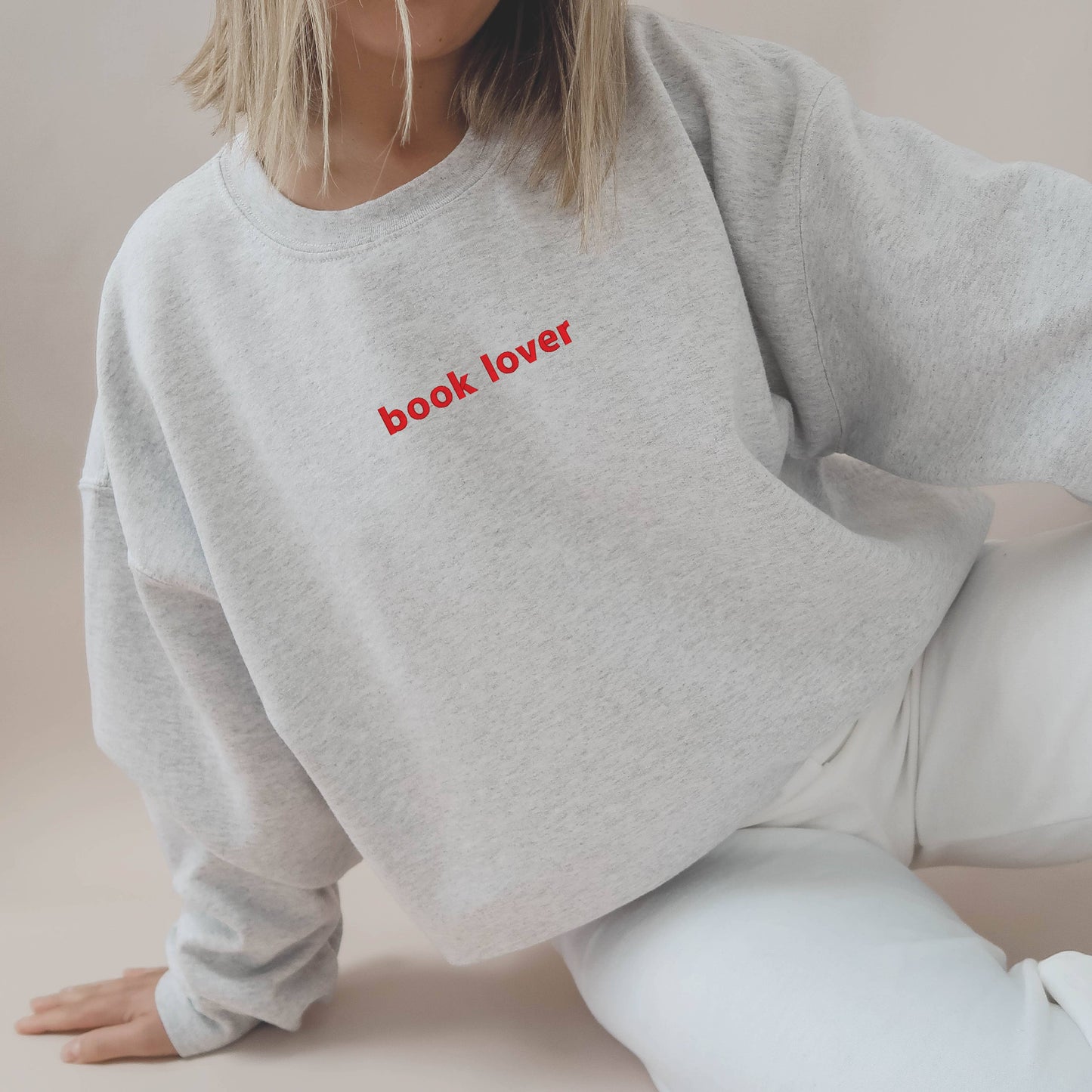 Book lover embroidered sweatshirt (ash grey)