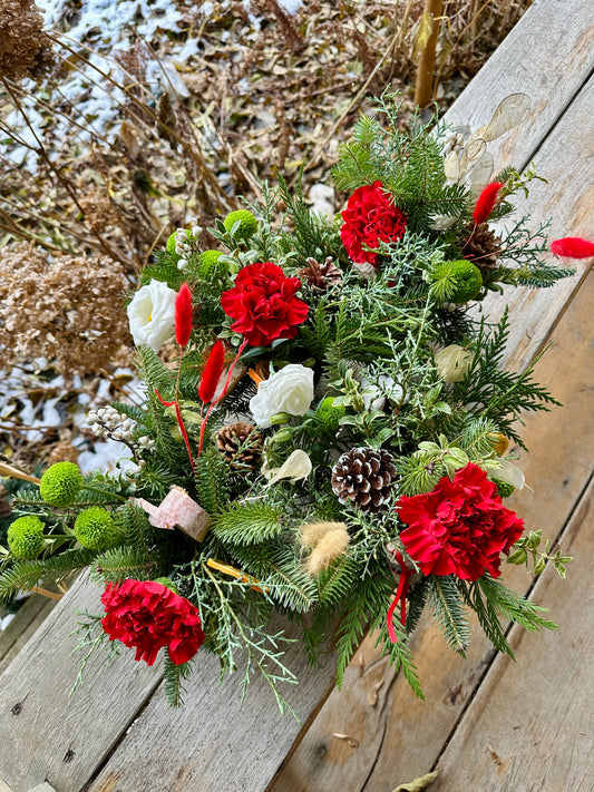 Winter woodland floral arrangement - Bloom & Spade