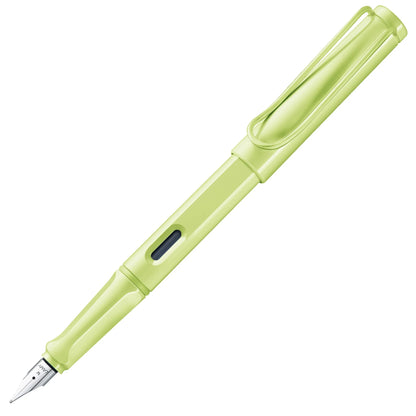 LAMY safari fountain pen