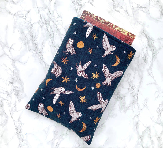 Owl fantasy padded book sleeve