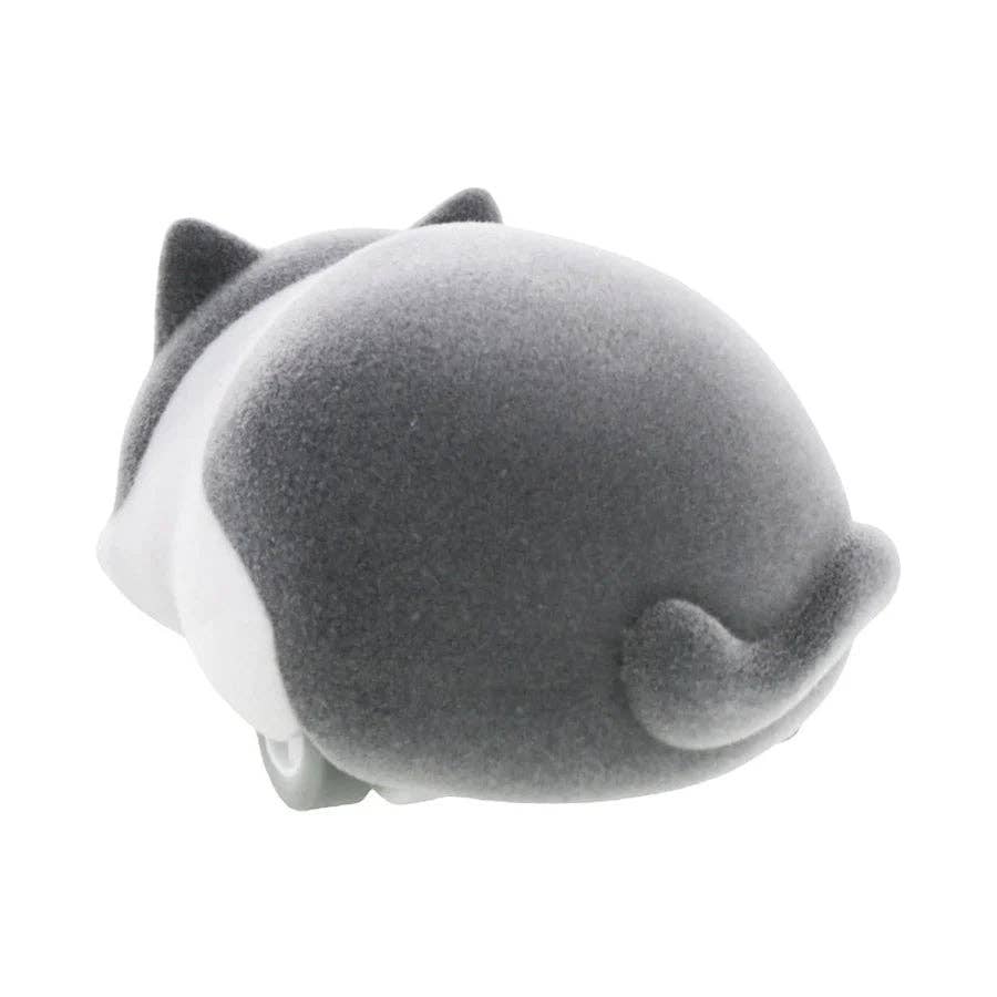 Mogu Mogu cat desk cleaner