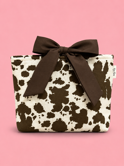The cottage bow book sleeve SM