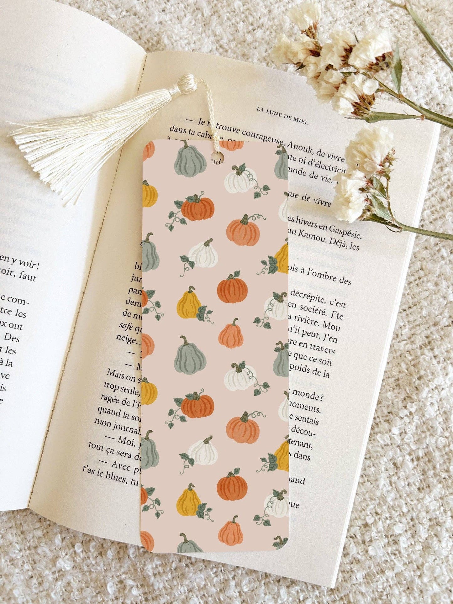 Pumpkin bookmark (coming soon)