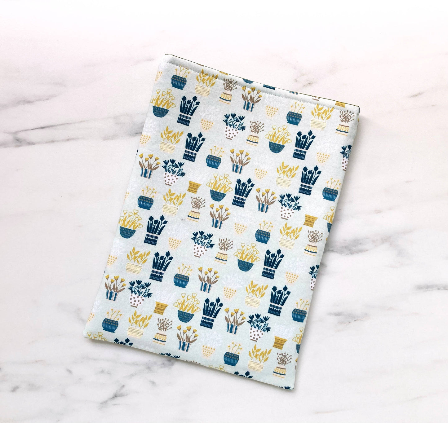 Houseplants padded book sleeve