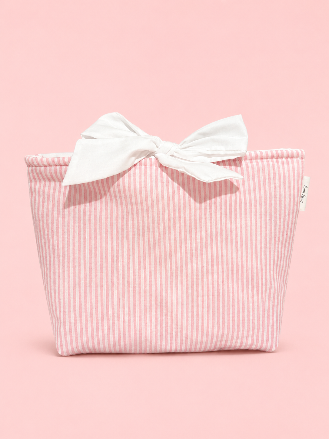 The cottage bow book sleeve LG
