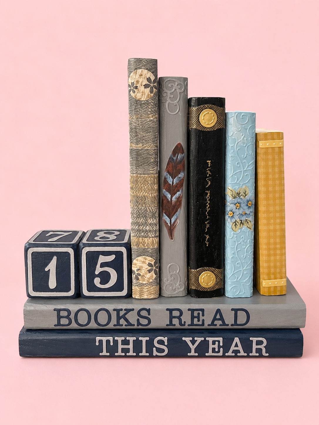 The yearly reading tracker bookend